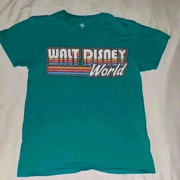 NWOT Authentic Retro Disney World T-Shirt | Adult Unisex Size Medium - Picture 1 of 4